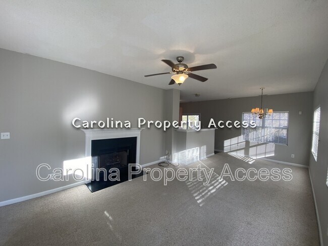 Photo - 1212 Red Ash Cir