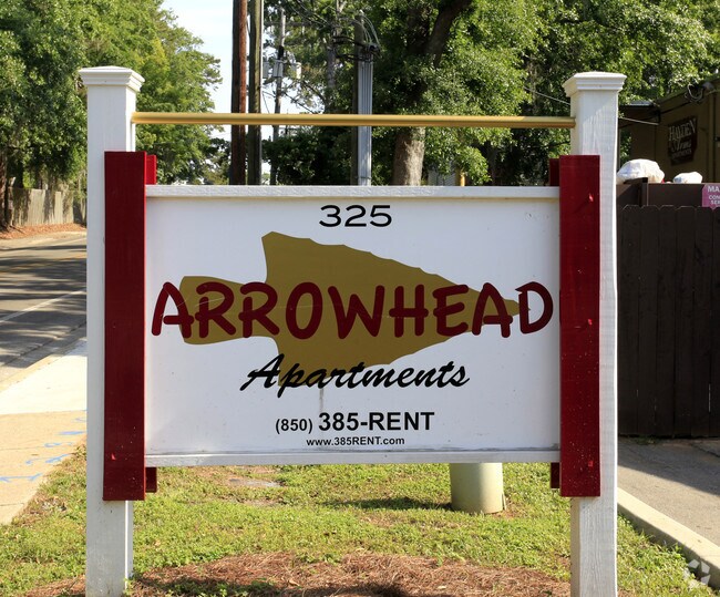 Photo - Arrowhead Apartments