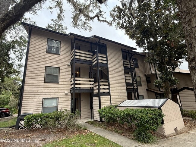 Building Photo - 1604 Arcadia Dr Unit 209 Rental
