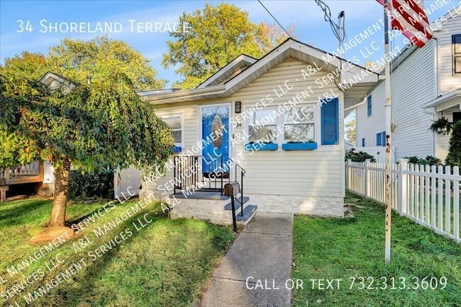Photo - 34 Shoreland Terrace