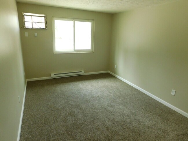 Photo - 6784 Circle Dr