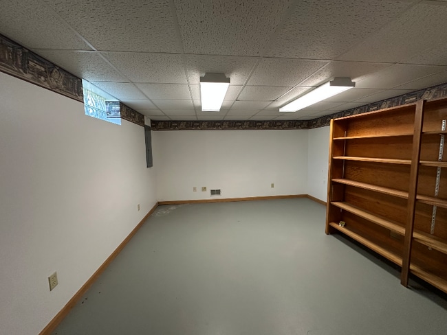 Photo - 532 E Corning Rd