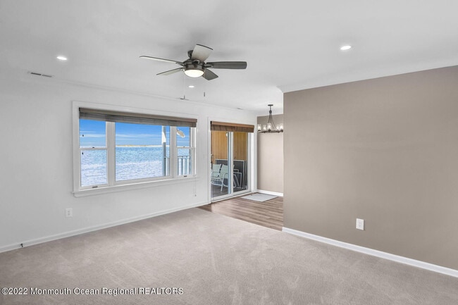 Photo - 324 Shore Dr Unidad E4