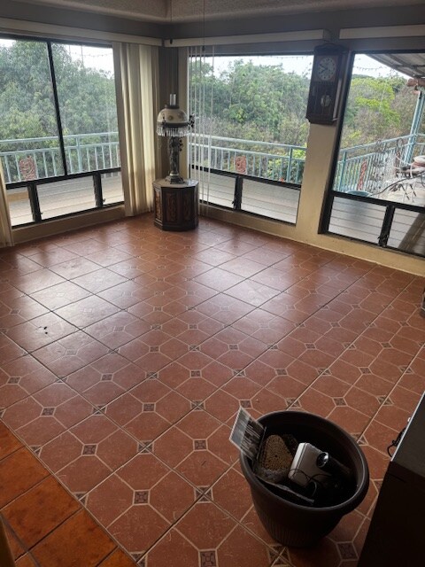 Photo - 94-331-331 Kahualena St Unit Main