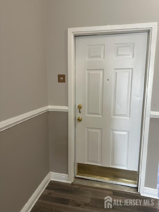 Photo - 177 Avenel St Unit 1B