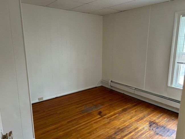 Photo - 118 S Main St Unidad 2nd FL