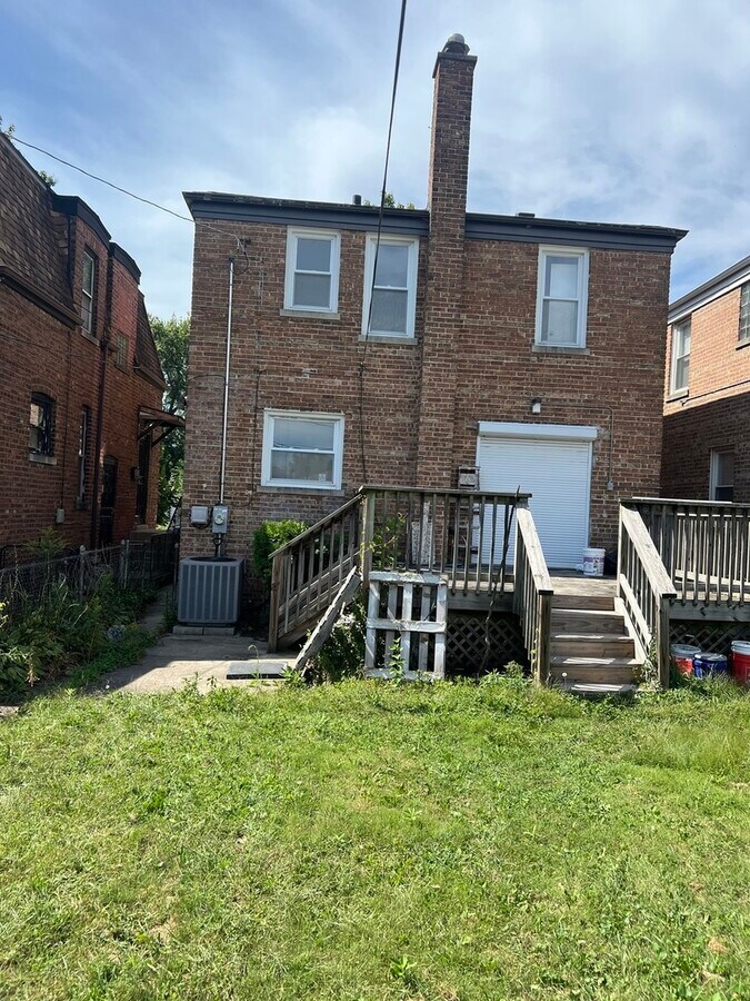Photo - 8507 S Dorchester Ave