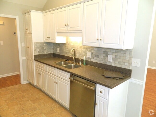 Building Photo - 1099 Maple Ridge Ct Rental