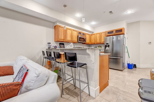 Photo - 1346 Kenyon St NW Unit C - Room 4