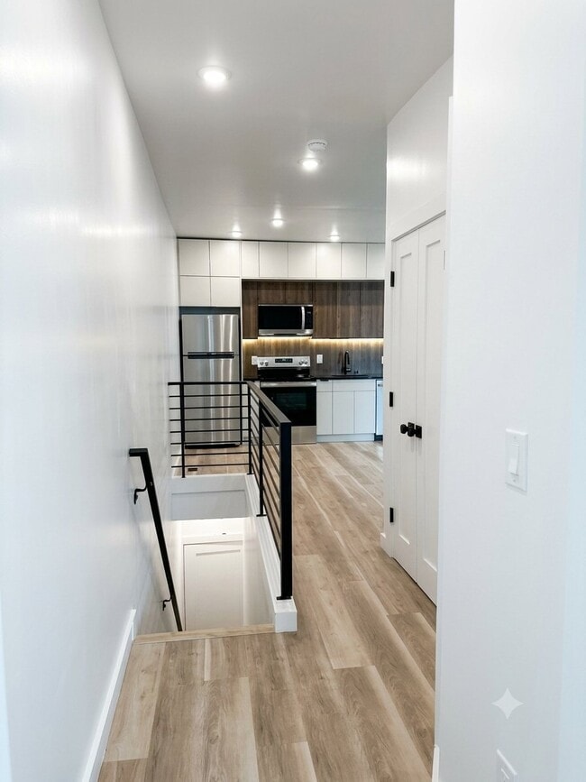 Photo - 2130 Tasker St Unidad B