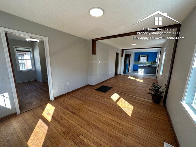 Photo - 1209 E Ash St