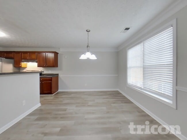 Photo - 4003 Riverside Pkwy House