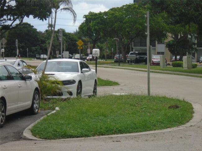 Photo - 4174 Inverrary Dr Unit 303