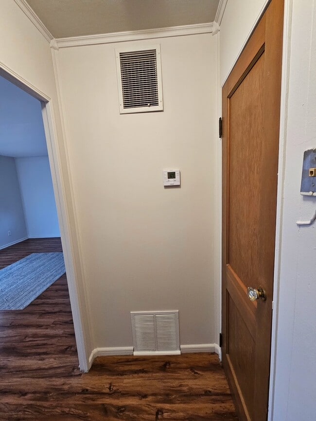 Photo - 6725 Wanda Ave