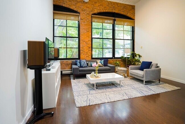 Photo - 1 Aberdeen Way