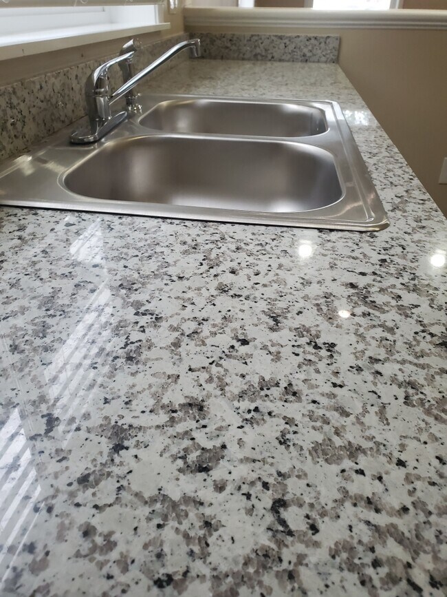 Photo - 2930 Louisiana Ave Unit C