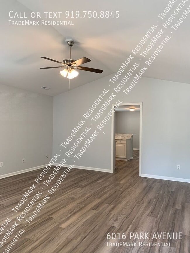 Photo - 6016 Park Ave