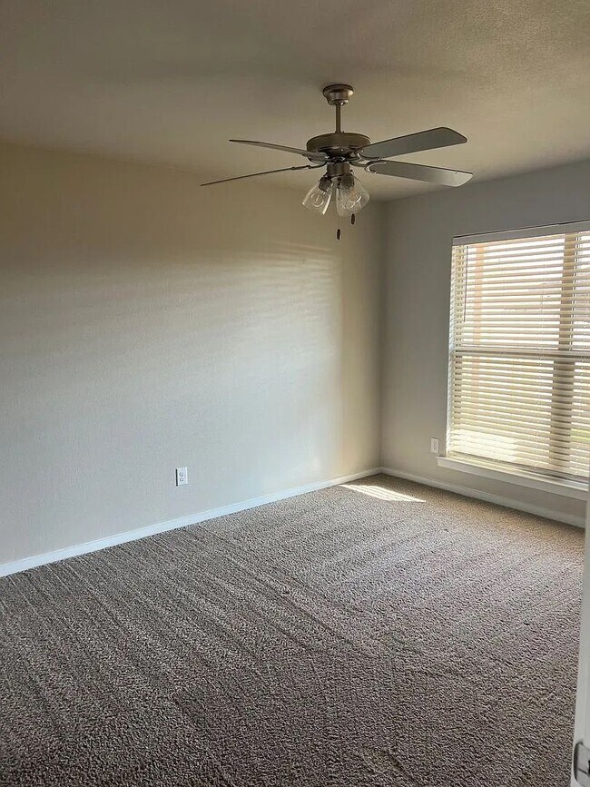 Photo - 9711 Saratoga Ave Unidad Upland Heights - 9711 Saratoga Avenue B