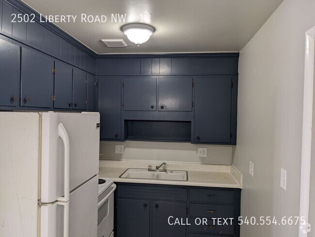 Building Photo - 2502 Liberty Rd NW Unit 12 Rental