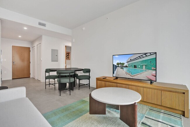 11 NE 6th St Unit SI ID1515062P