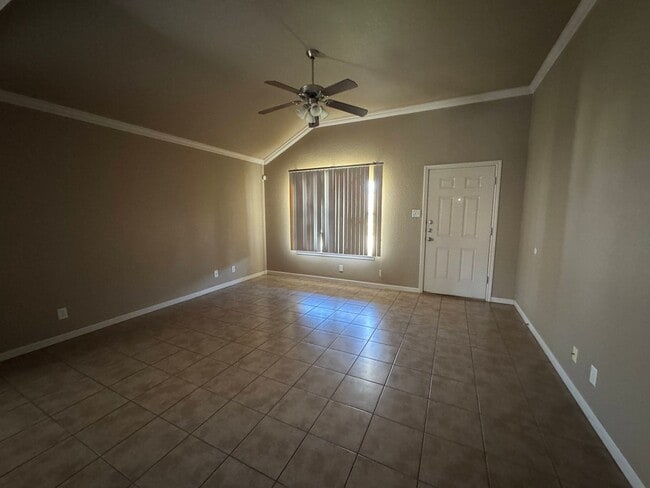 Photo - 1306 Powder River Dr Unit B