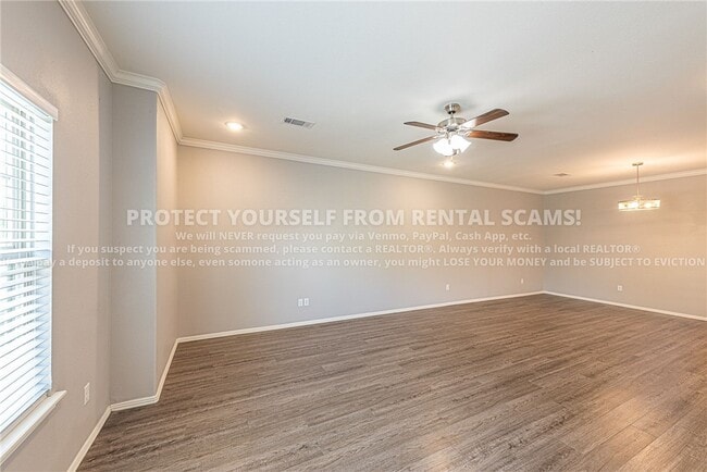 1271 N Corsica Dr