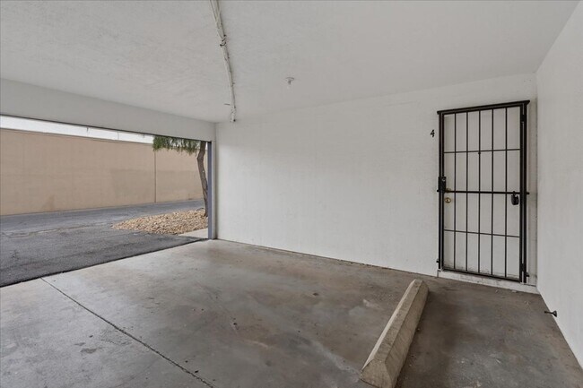 Photo - 1417 Elizabeth Ave