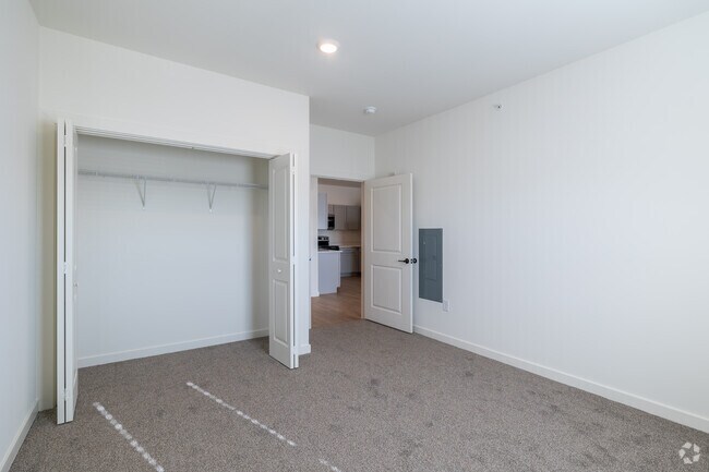 2BR, 2BA - 1,251SF - Second Bedroom