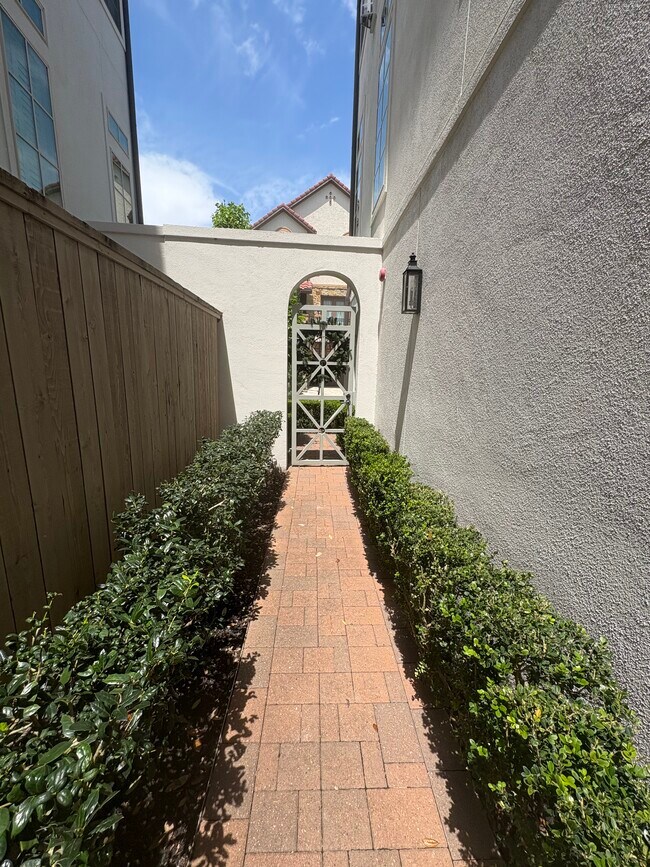 Brick walk way to front door - 15927 Morgan St