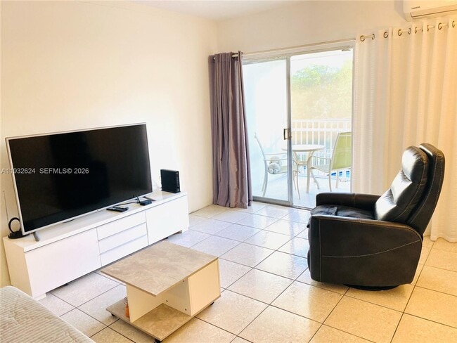 Photo - 1560 NE 127th St Unit 203