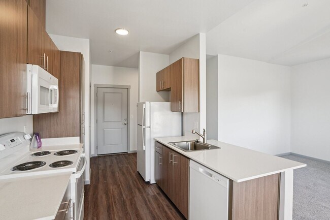 Photo - LIBERTY CREST APARTMENTS