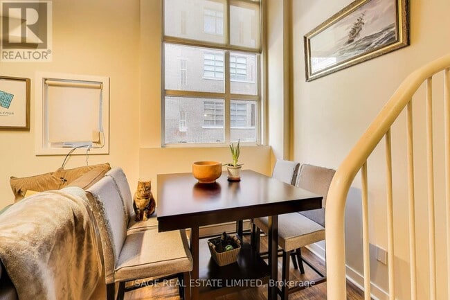 Photo - 21 Earl St Unit 115