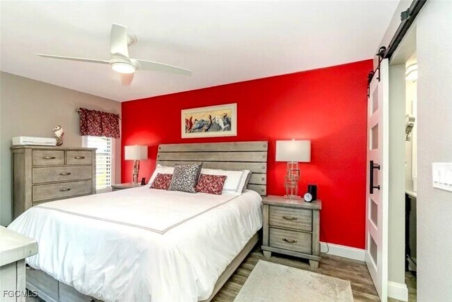 Building Photo - 5255 Coronado Pkwy Unit 2