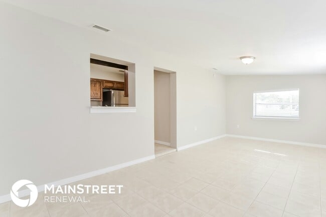 Photo - 1820 Azalea Ln