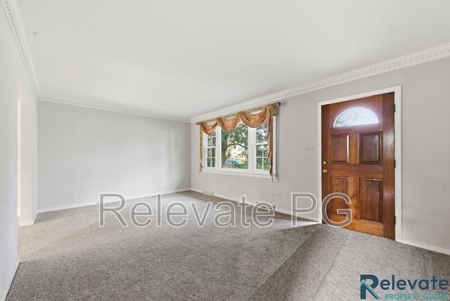 Photo - 8903 Freestone Ave