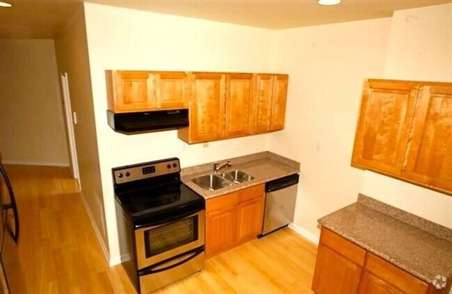 Building Photo - 1521 N 17th St Unit 3 Rental