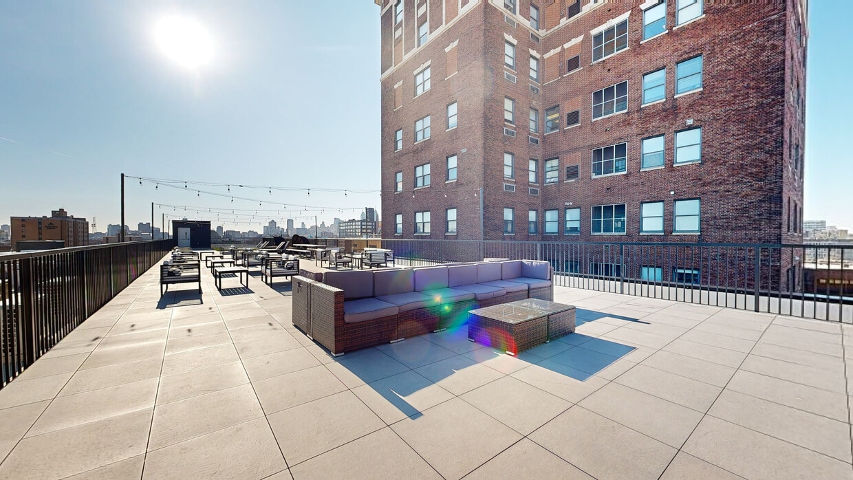 Photo - The Weston Apartments