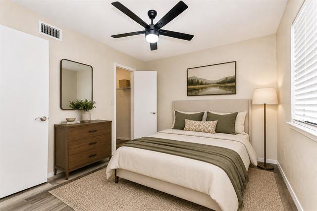 Photo - 3022 Forest Ln Unit 211