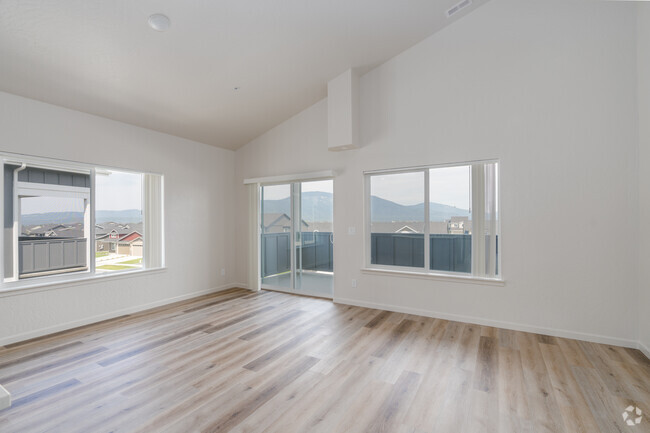 Interior Photo - Residence at Corbin Crossing Rental