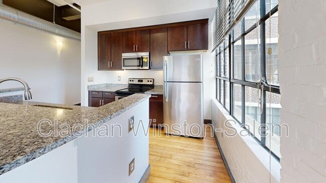 Photo - 101 E. Sixth St. Unidad 509