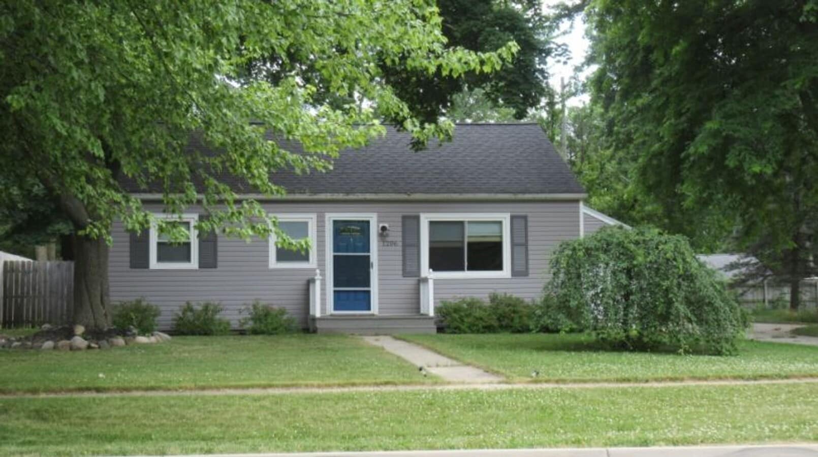 Photo - 1206 E St Andrews Rd