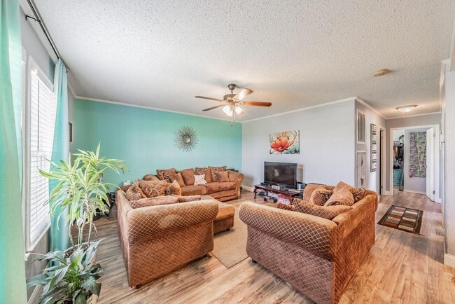 Photo - 4055 Victor Blvd