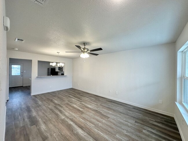 Photo - 222 Dolphin Dr