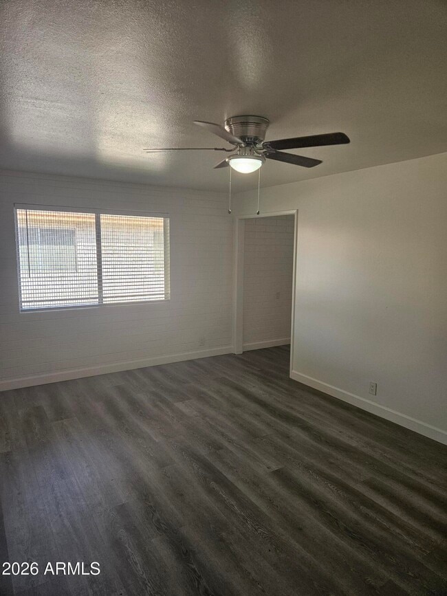 Photo - 6043 N 23rd Ave Unidad 3A