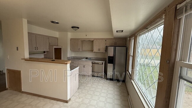 Photo - 8520 W Arden Pl