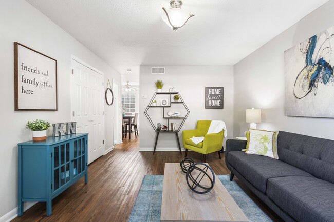Sala de estar - Knollwood Townhouse Apartments
