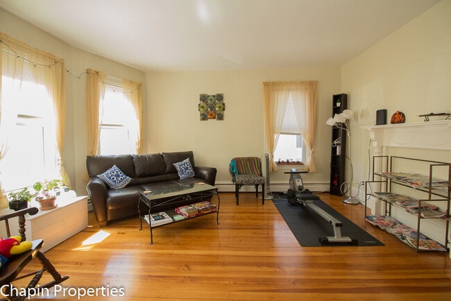 Photo - 66 Chestnut St Unidad 66 Chestnut Street