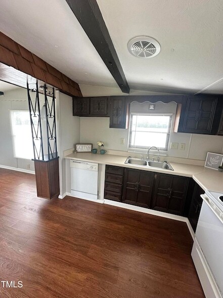 Photo - 841 Chalybeate Springs Rd