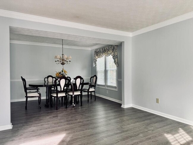 Photo - 3661 Forest Glen Trail