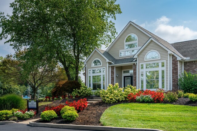 Clubhouse with Gathering Space - Windridge Townhomes